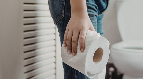 Brennen beim Wasserlassen bei Männern: Wann die Prostata die Ursache ist